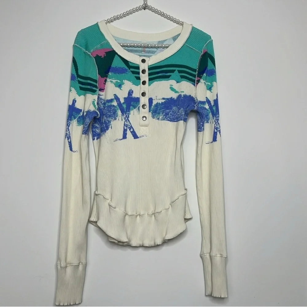 FREE PEOPLE Long Sleeve Ski Top -M - Picture 2 of 11